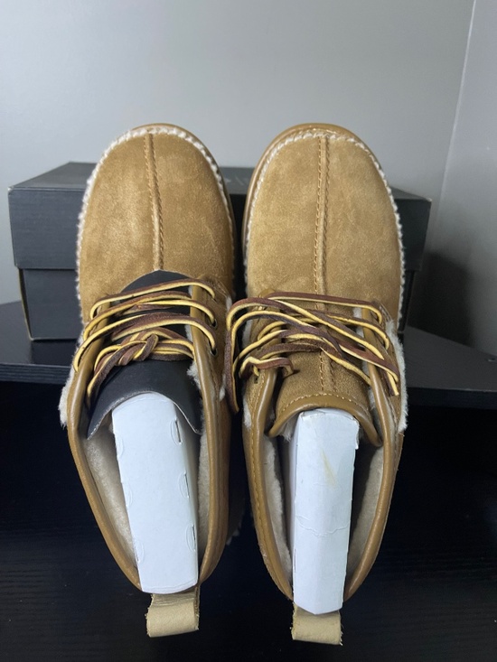 Ugg Australian Men’s Neumel Stitch Size 8 in Chestnut Color main image 4